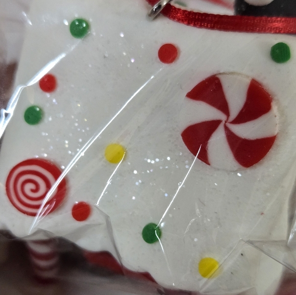 Gingerbread House and Train Hanging Ornaments set of 5 - Picture 9 of 10